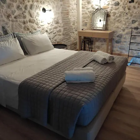 Loggia Traditional Apartment Rethymno (Crete)
