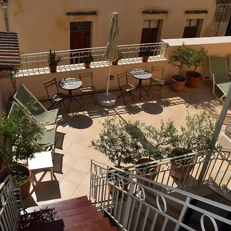 Loggia Traditional Apartment Rethymno (Crete)