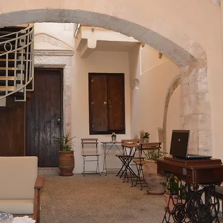 Loggia Traditional Resmo