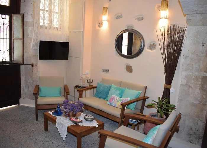 Loggia Traditional *