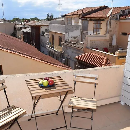 Апартаменты Loggia Traditional Ретимно