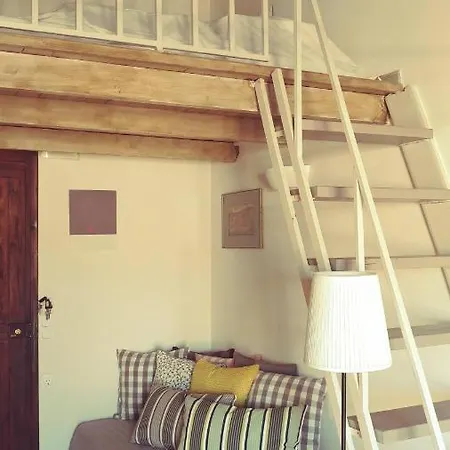 Loggia Traditional Ретимно (Крит)